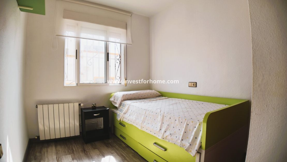 Sale - Villa - Torrevieja - Costa Blanca