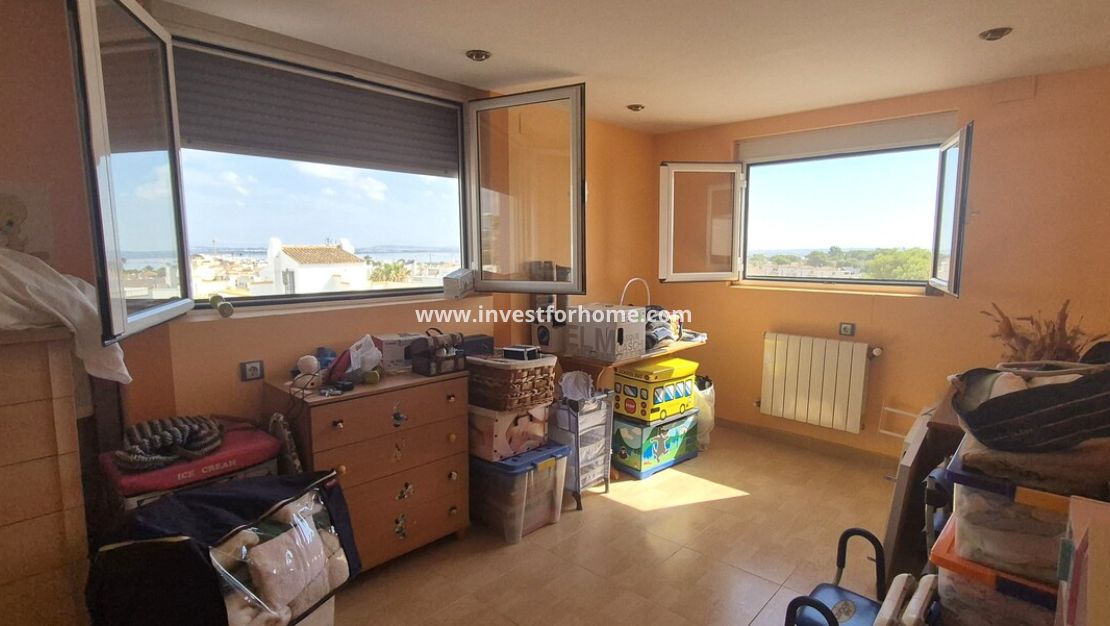 Sale - Villa - Torrevieja - Costa Blanca
