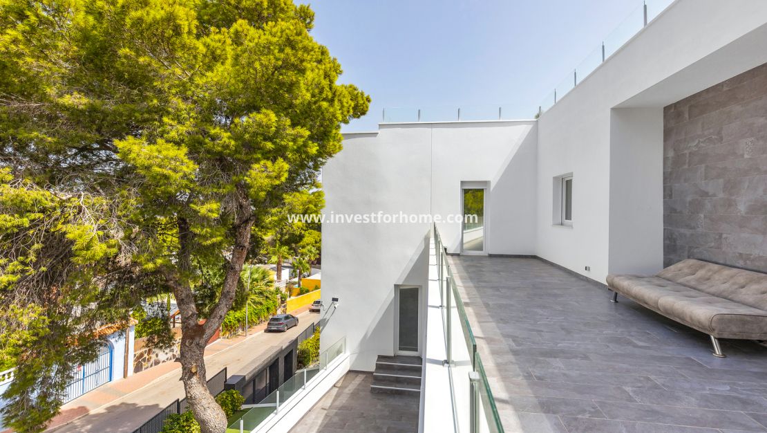 Sale - Villa - Torrevieja - Costa Blanca
