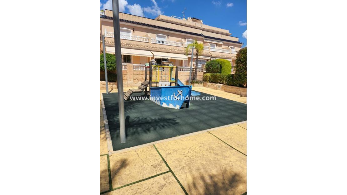 Sale - Villa - Torrevieja - Costa Blanca