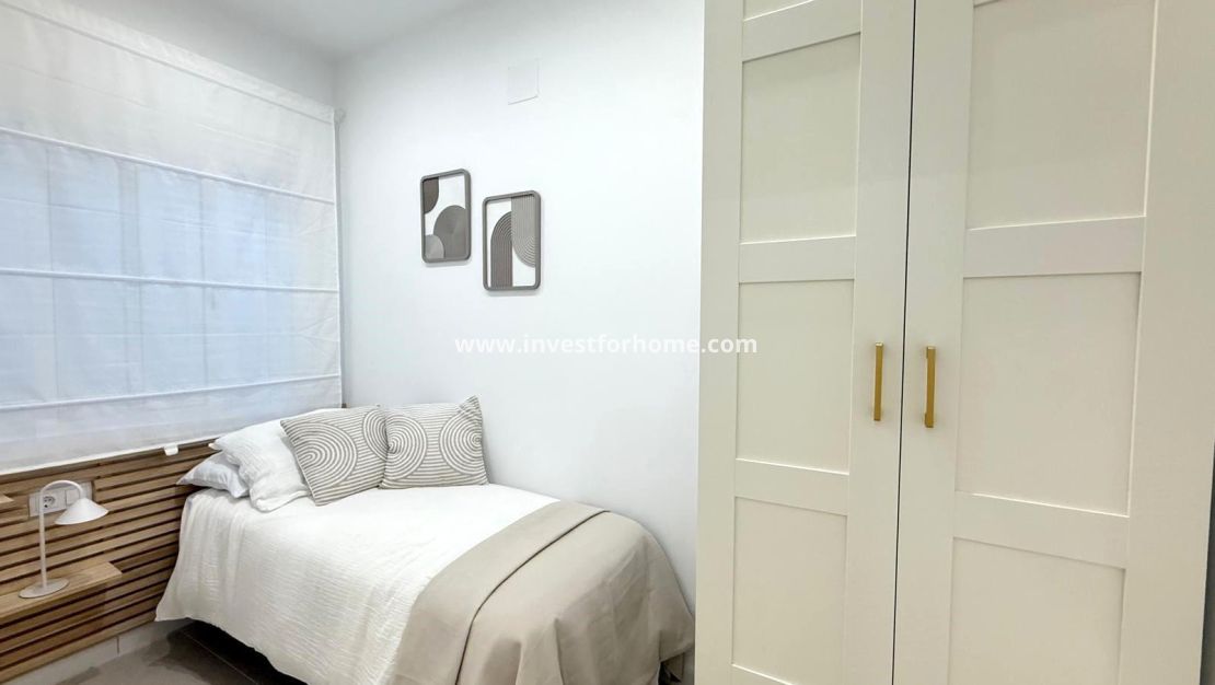 Sale - Villa - Torrevieja - El Chaparral