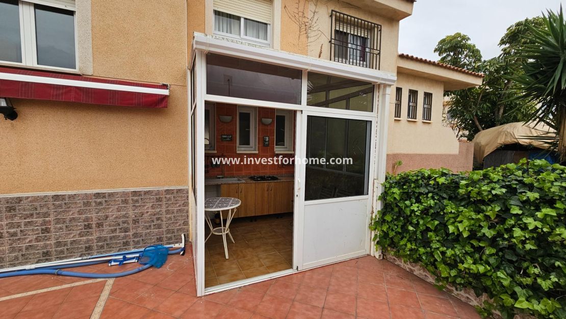 Sale - Villa - Torrevieja - El Chaparral