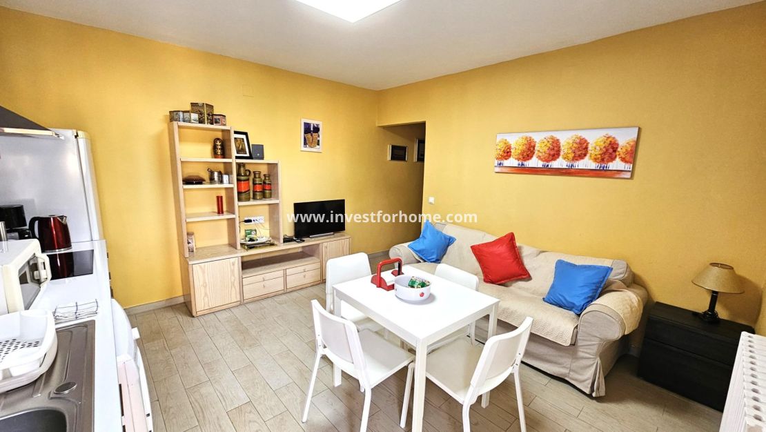 Sale - Villa - Torrevieja - La Siesta-El Chaparral