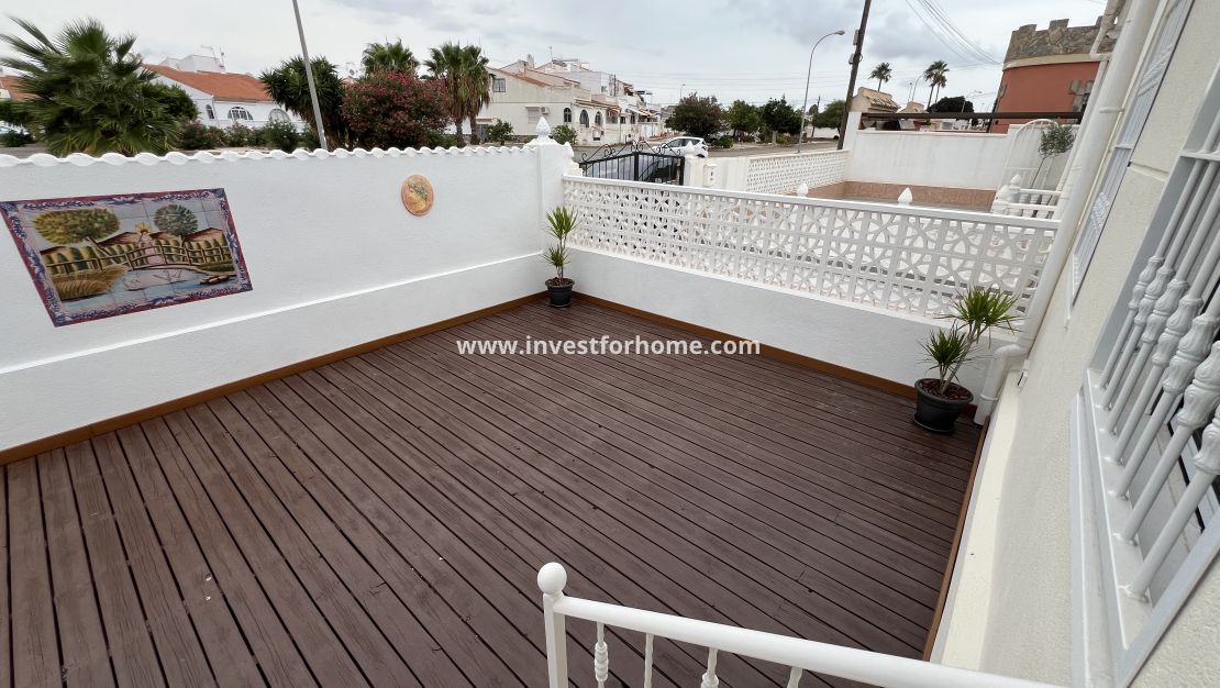 Sale - Villa - Torrevieja - La Siesta-El Chaparral