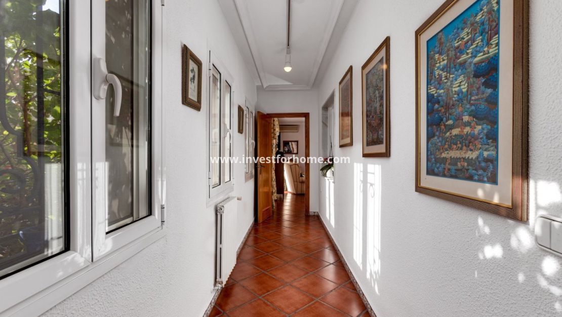 Sale - Villa - Torrevieja - La Siesta-El Chaparral