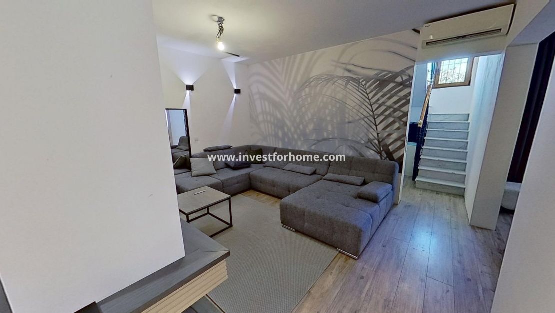 Sale - Villa - Torrevieja - La Siesta-El Chaparral