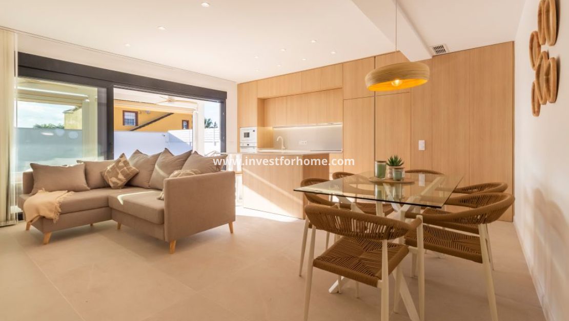 Sale - Villa - Torrevieja - La Siesta-El Chaparral