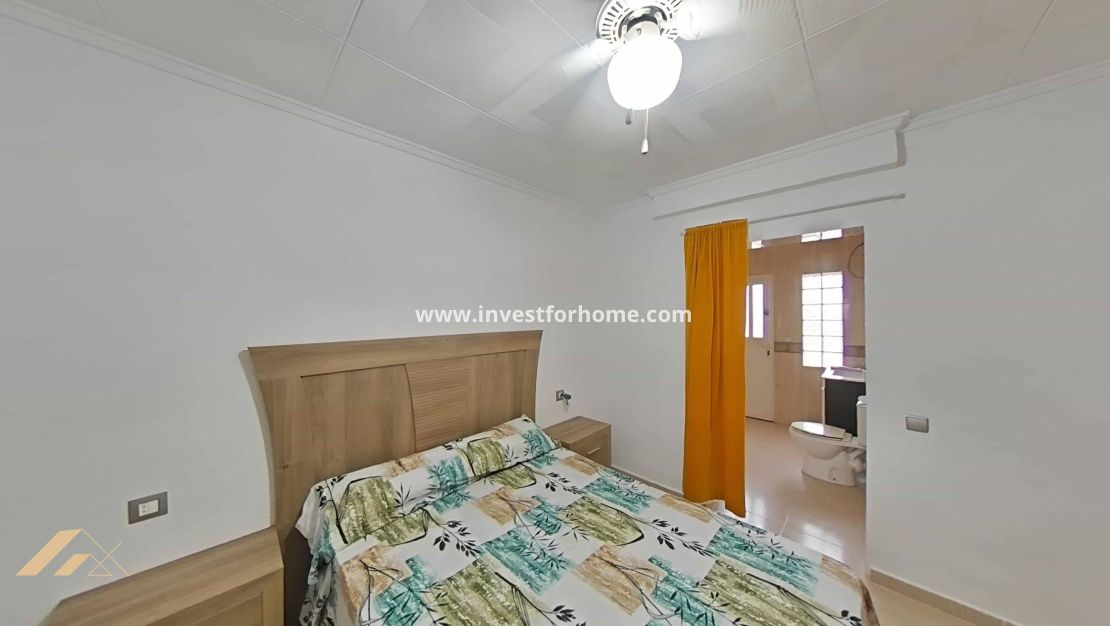 Sale - Villa - Torrevieja - La Siesta-El Chaparral