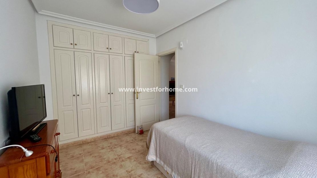 Sale - Villa - Torrevieja - La Siesta-El Chaparral