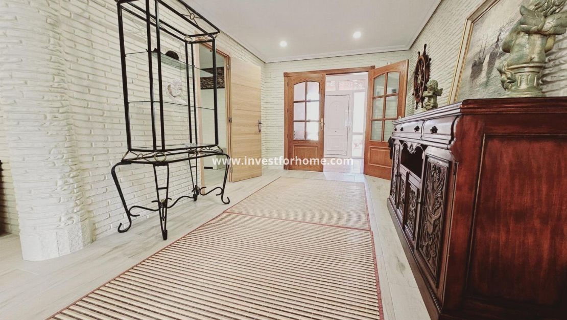 Sale - Villa - Torrevieja - La Siesta - El Salado - Torreta