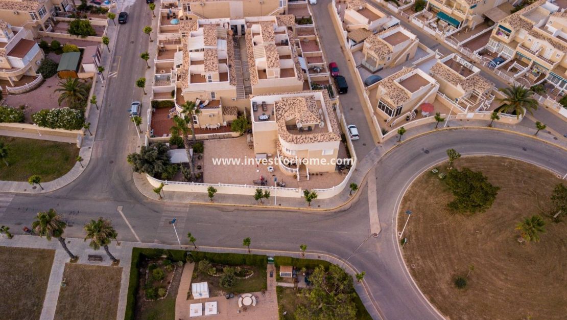Sale - Villa - Torrevieja - La Siesta - El Salado - Torreta