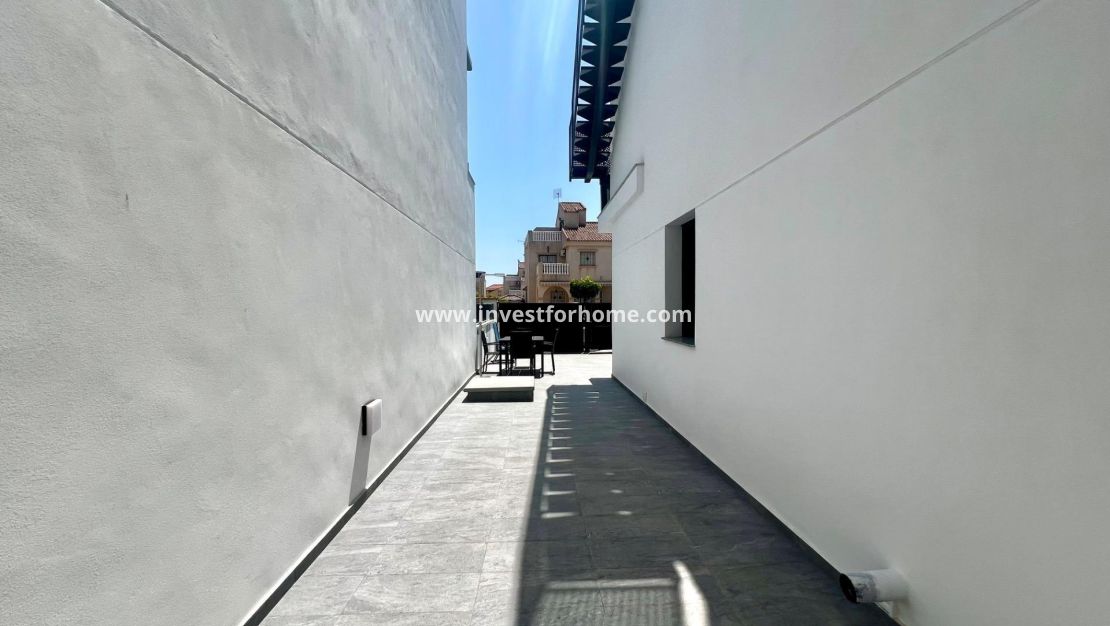 Sale - Villa - Torrevieja - La Siesta - El Salado - Torreta