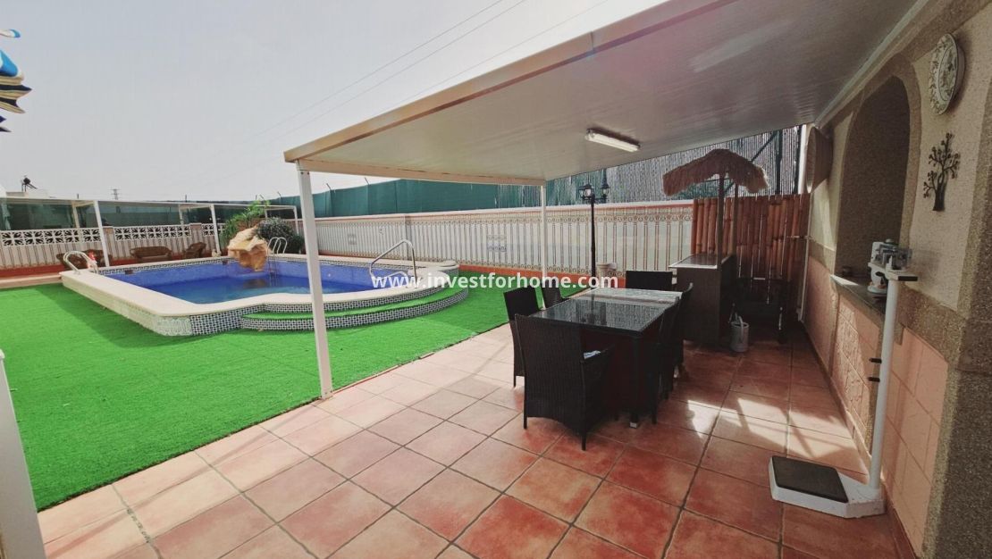 Sale - Villa - Torrevieja - La Siesta - El Salado - Torreta