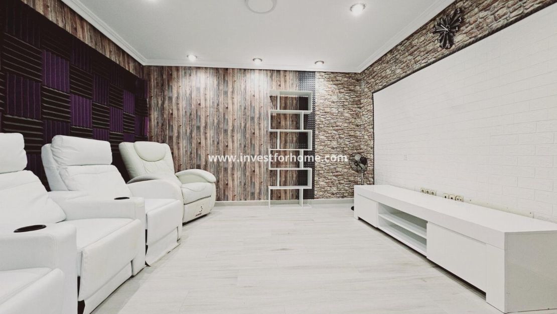 Sale - Villa - Torrevieja - La Siesta - El Salado - Torreta