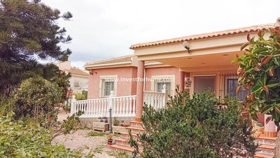 Sale - Villa - Torrevieja - La Siesta - El Salado - Torreta