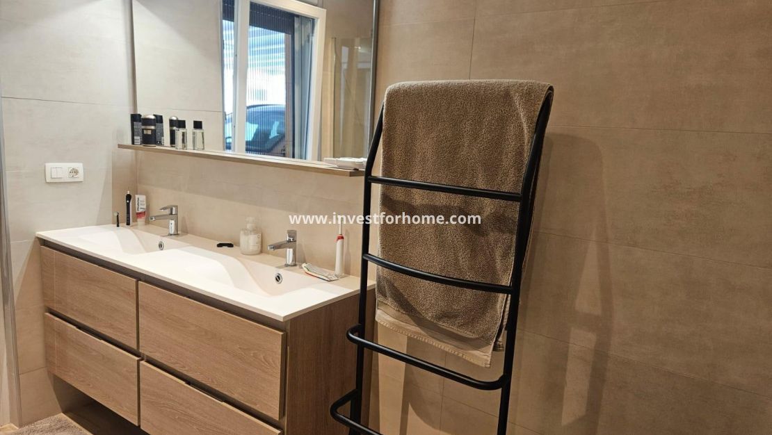 Sale - Villa - Torrevieja - La Siesta - El Salado - Torreta