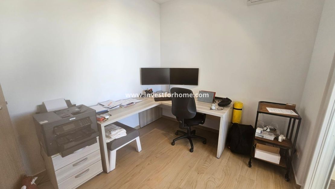 Sale - Villa - Torrevieja - La Siesta - El Salado - Torreta