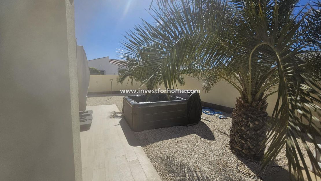 Sale - Villa - Torrevieja - La Siesta - El Salado - Torreta