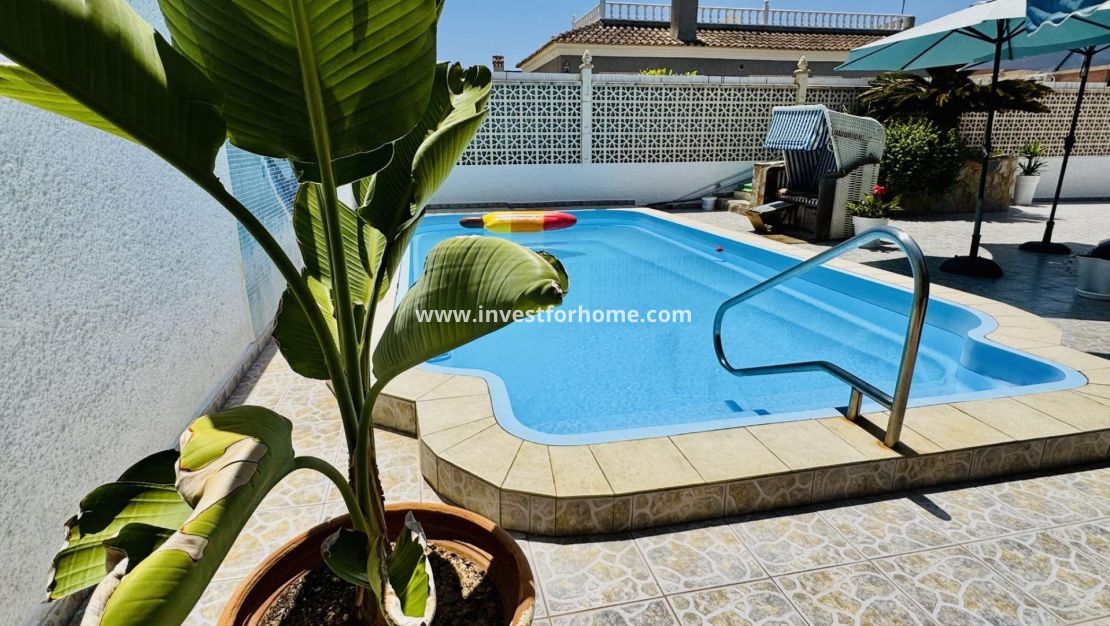 Sale - Villa - Torrevieja - La Siesta - El Salado - Torreta