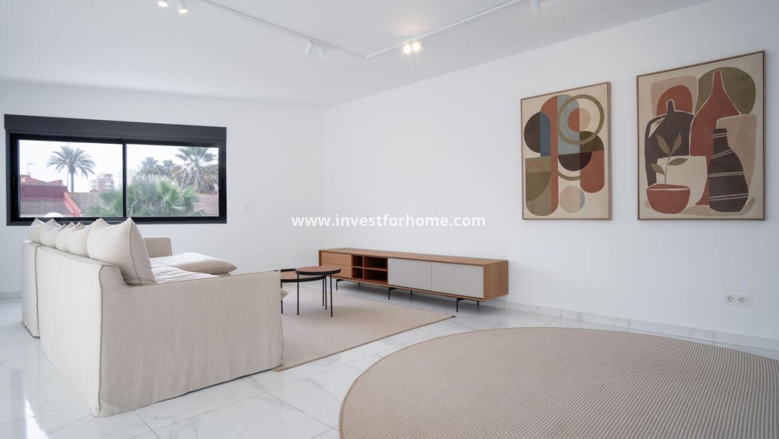Sale - Villa - Torrevieja - La Valeta