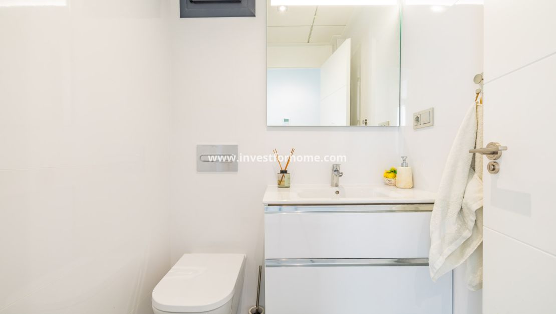 Sale - Villa - Torrevieja - Los Altos