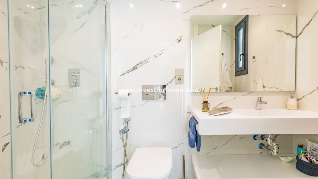 Sale - Villa - Torrevieja - Los Altos