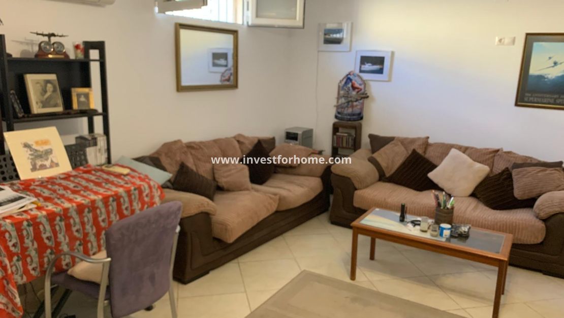 Sale - Villa - Torrevieja - Los Balcones - Los Altos Del Edén