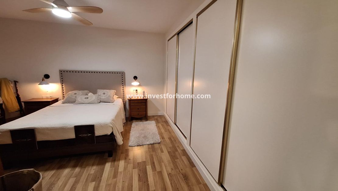 Sale - Villa - Torrevieja - Los Balcones - Los Altos Del Edén