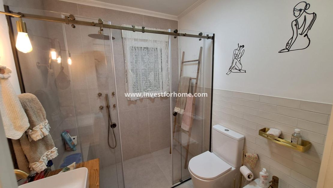 Sale - Villa - Torrevieja - Los Balcones - Los Altos Del Edén