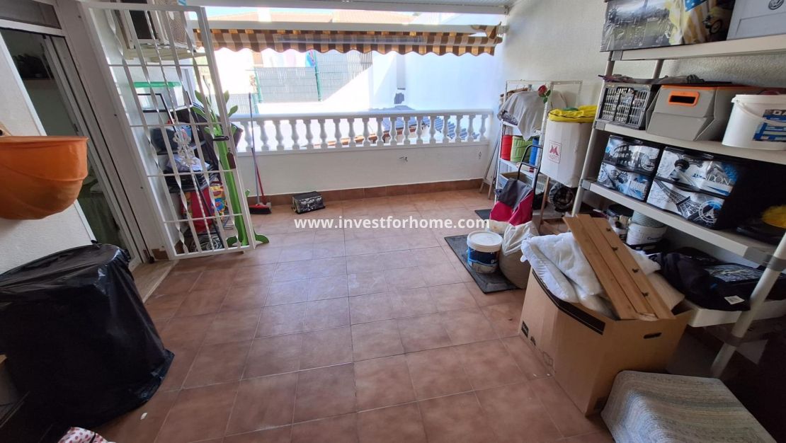 Sale - Villa - Torrevieja - Los Balcones - Los Altos Del Edén