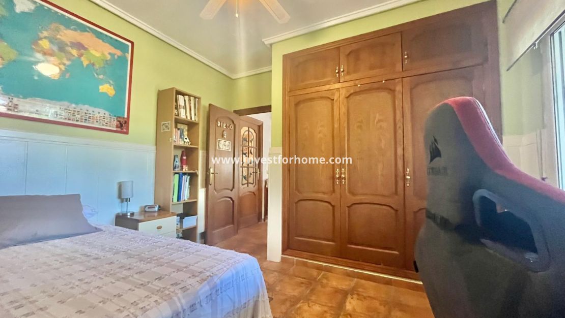 Sale - Villa - Torrevieja - Los Balcones - Los Altos Del Edén