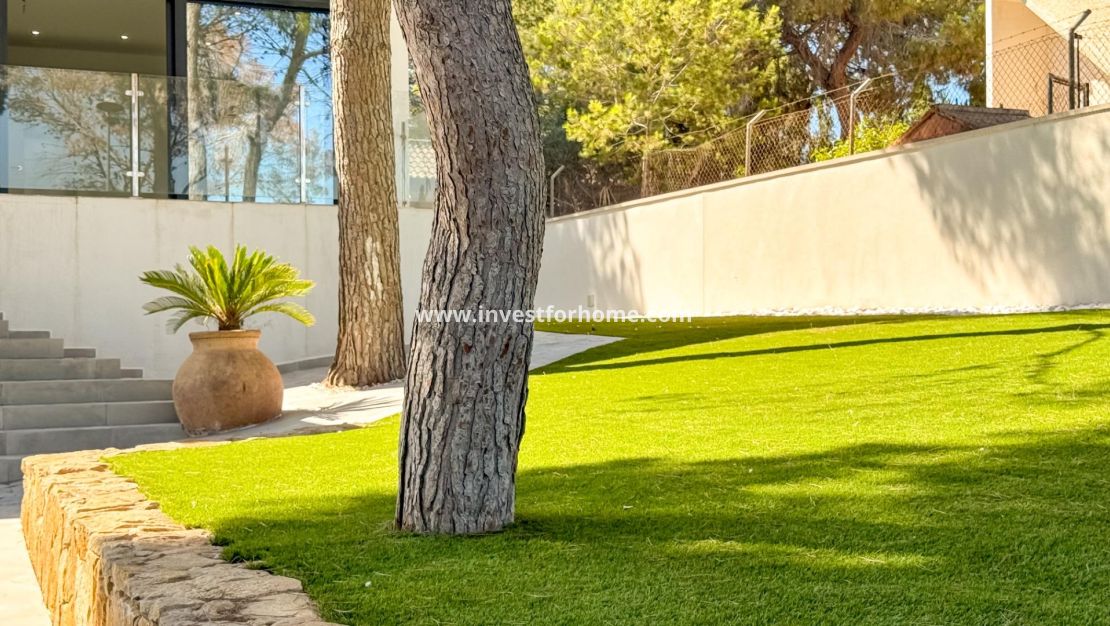 Sale - Villa - Torrevieja - Los Balcones - Los Altos Del Edén