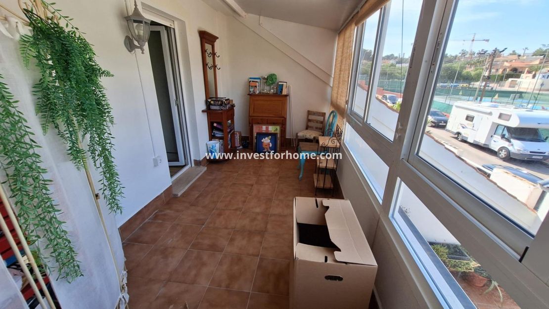 Sale - Villa - Torrevieja - Los Balcones - Los Altos Del Edén