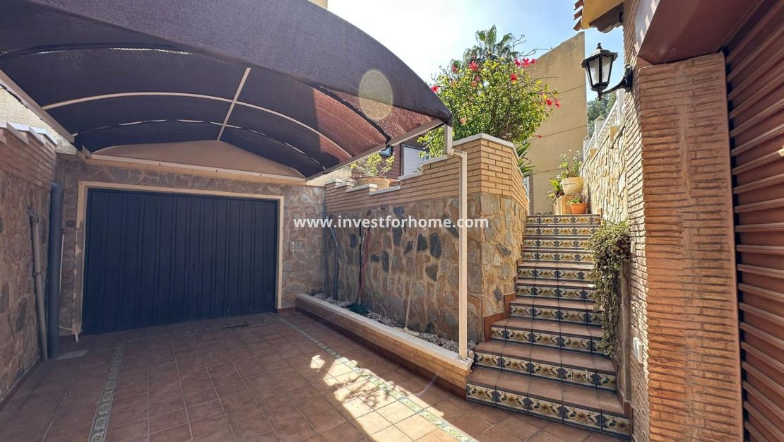 Sale - Villa - Torrevieja - Los Balcones - Los Altos Del Edén
