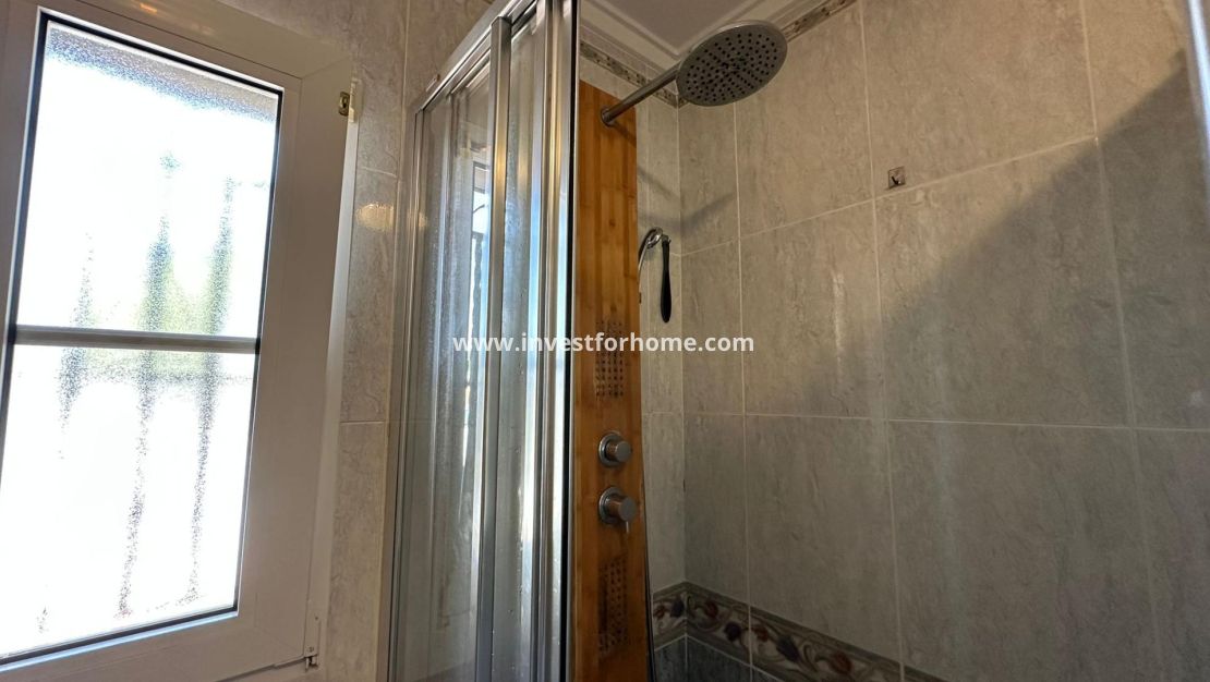 Sale - Villa - Torrevieja - Los Balcones - Los Altos Del Edén