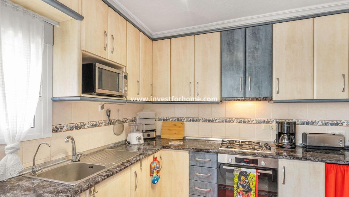 Sale - Villa - Torrevieja - Los Balcones - Los Altos Del Edén