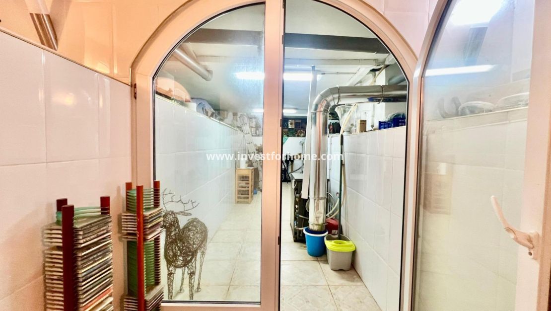 Sale - Villa - Torrevieja - Los Balcones - Los Altos Del Edén