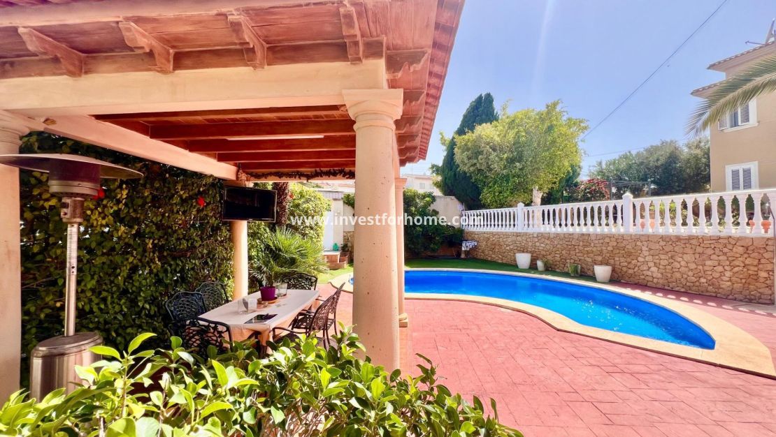 Sale - Villa - Torrevieja - Los Balcones - Los Altos Del Edén
