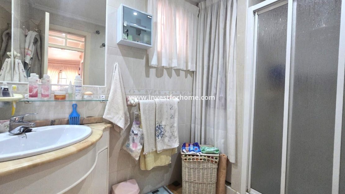 Sale - Villa - Torrevieja - Los Balcones - Los Altos Del Edén