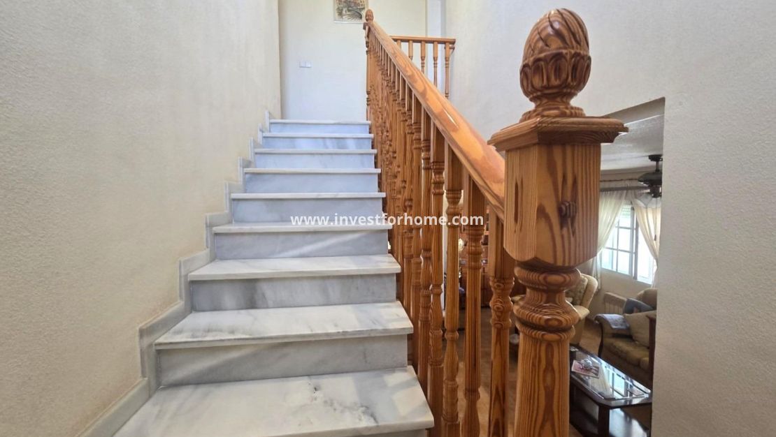 Sale - Villa - Torrevieja - Los Balcones - Los Altos Del Edén