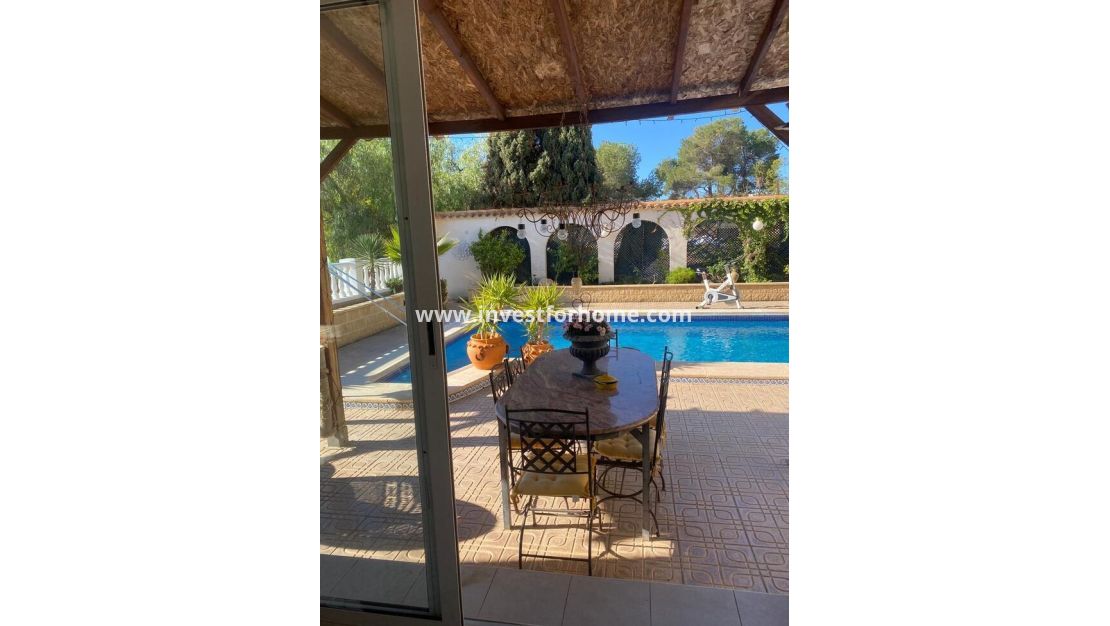 Sale - Villa - Torrevieja - Los Balcones