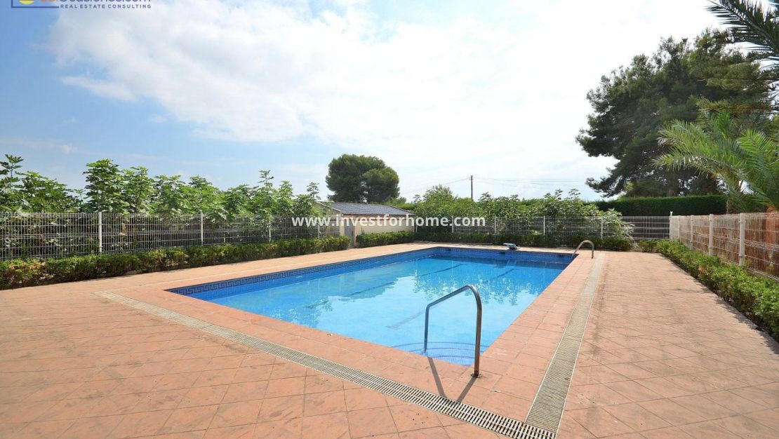 Sale - Villa - Torrevieja - Los Balcones