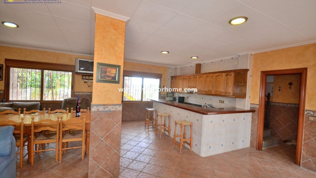 Sale - Villa - Torrevieja - Los Balcones