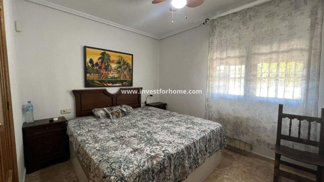 Sale - Villa - Torrevieja - Los Balcones