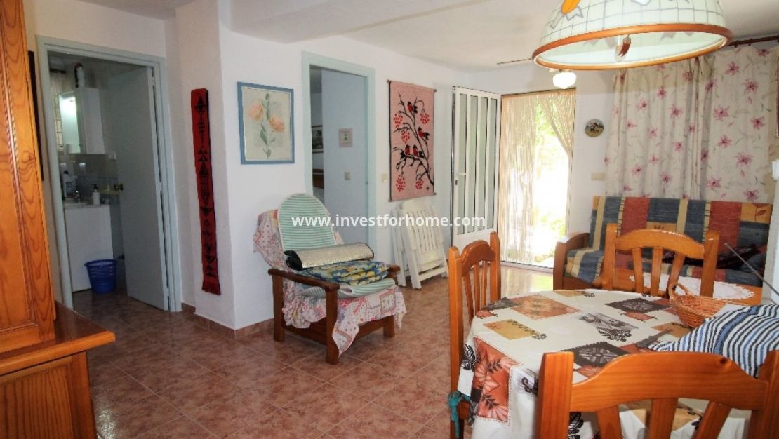 Sale - Villa - Torrevieja - Los Balcones