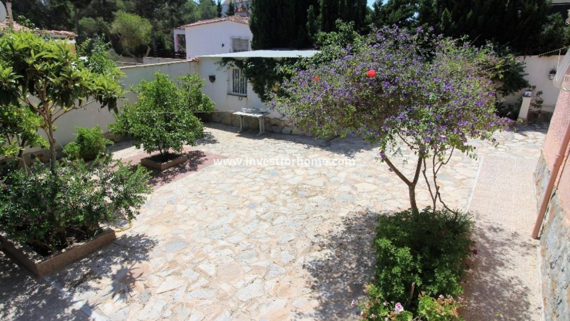 Sale - Villa - Torrevieja - Los Balcones