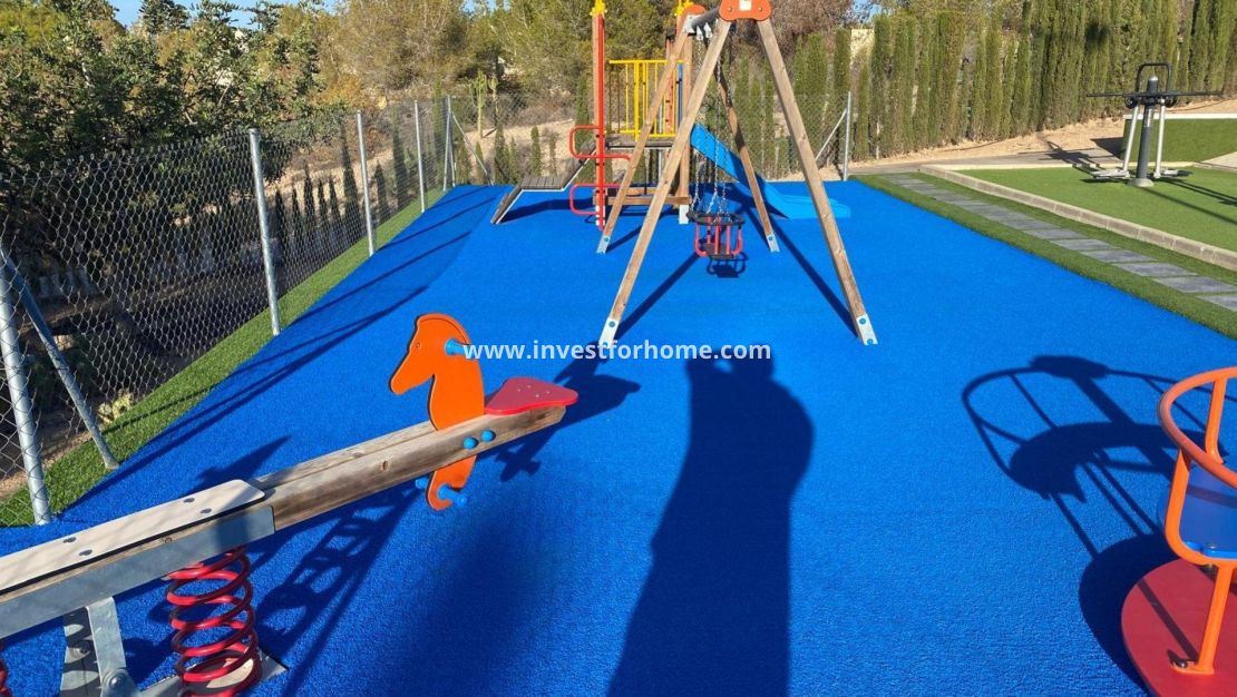 Sale - Villa - Torrevieja - Los Balcones