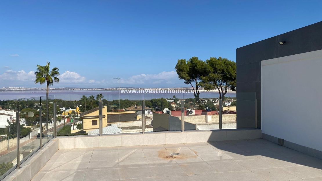 Sale - Villa - Torrevieja - Los Balcones