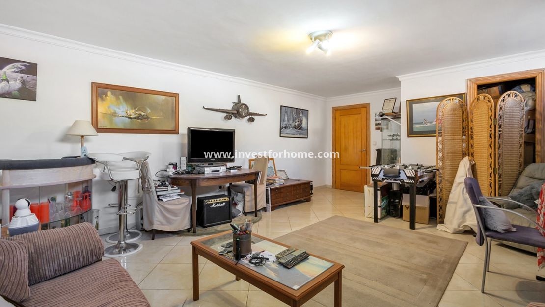 Sale - Villa - Torrevieja - Los Balcones