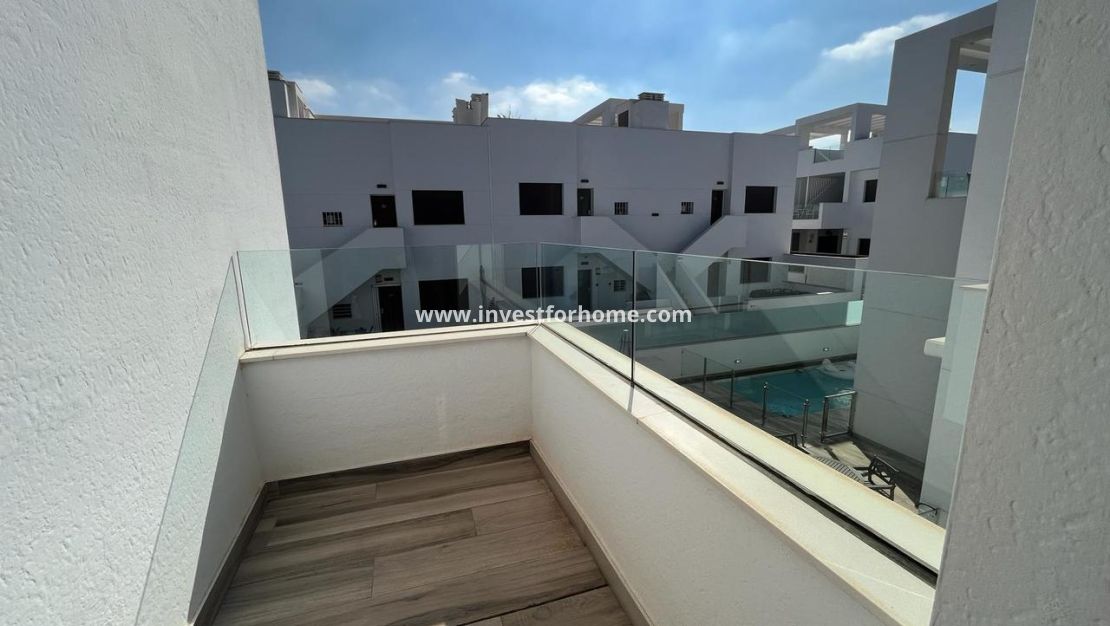 Sale - Villa - Torrevieja - Los Balcones